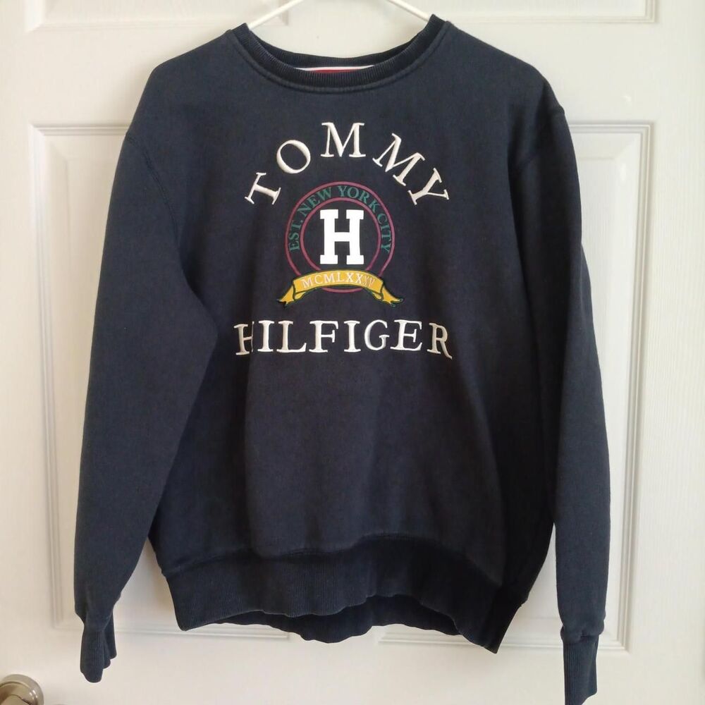 Vintage Tommy Hilfiger Navy Blue Crest Crewneck Sweatshirt Large